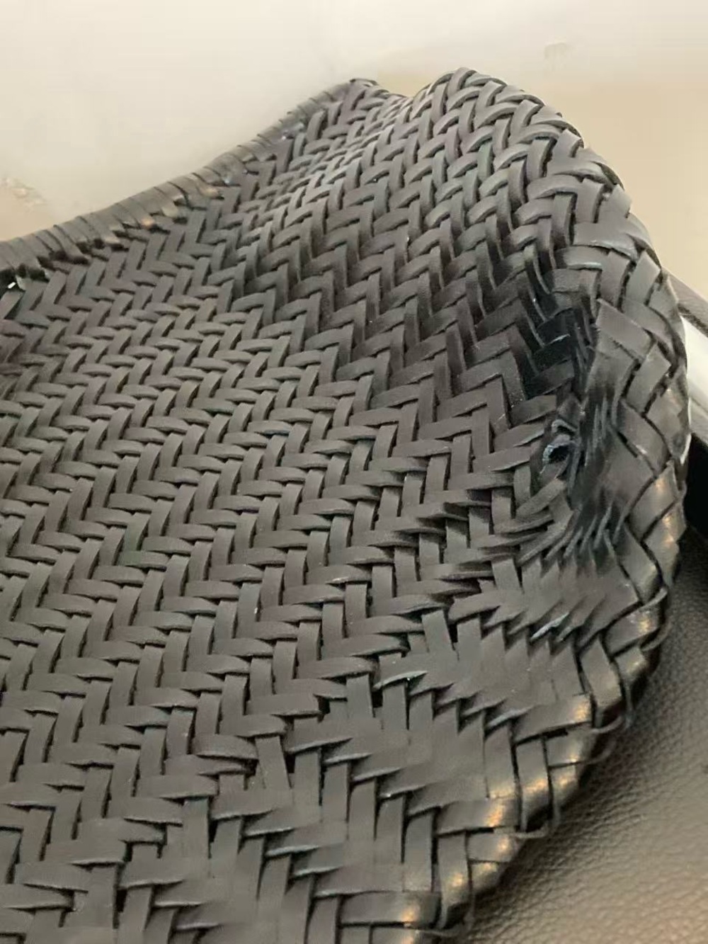 DRAGON DIFFUSION black woven tote bag - Picture 9 of 12